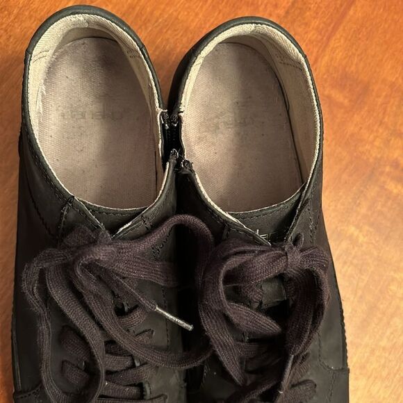 Dansko Onyx High Top Sneakers - Size 39 - Picture 3 of 9